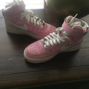 Nike High Top Shoes